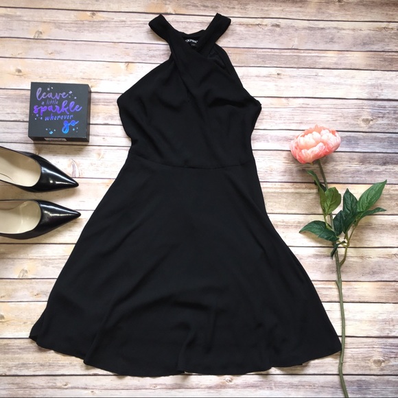 Express Dresses & Skirts - Express Fit and Flirty Dress